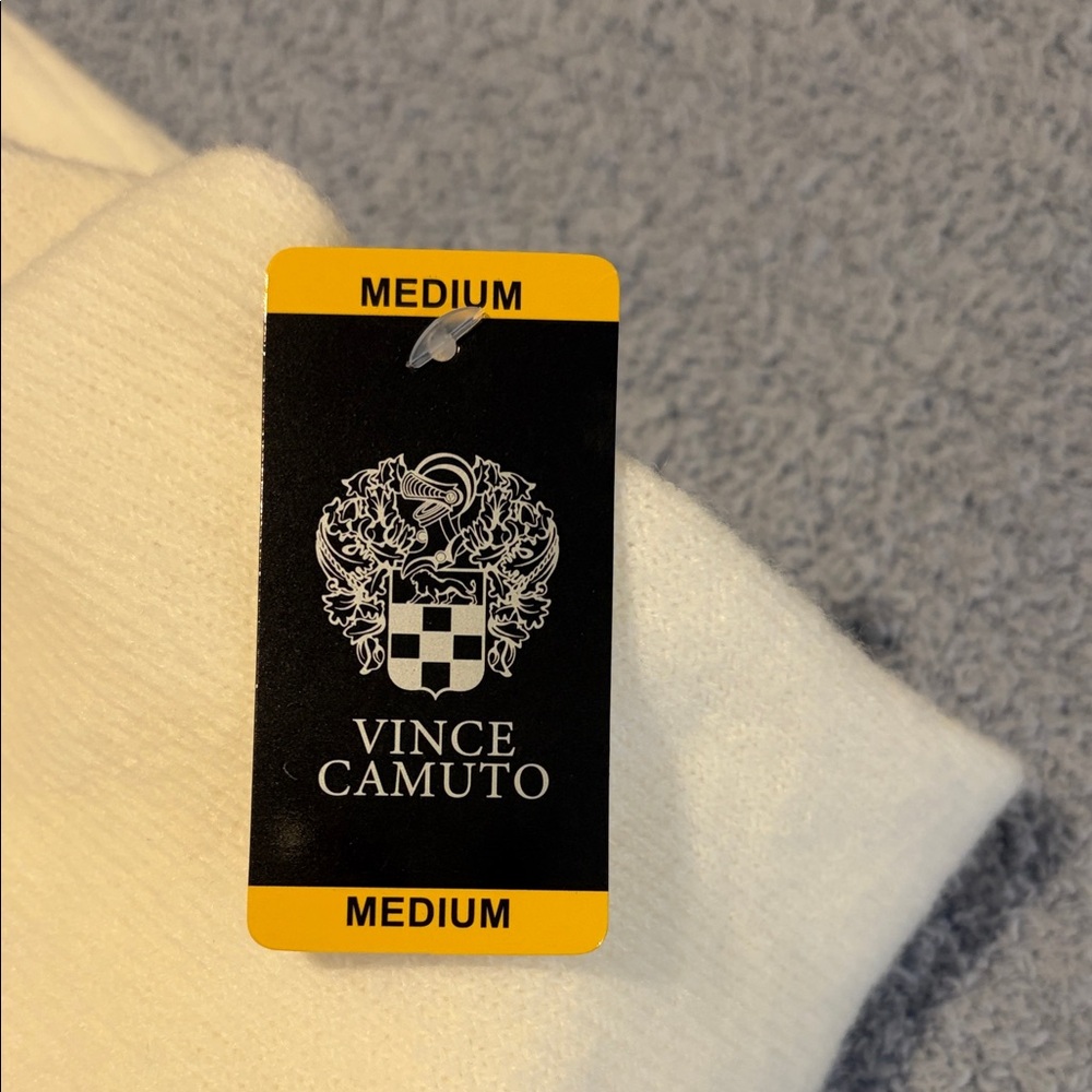 Vince Camuto Cream V-Neck Sweater - Picture 9 of 10
